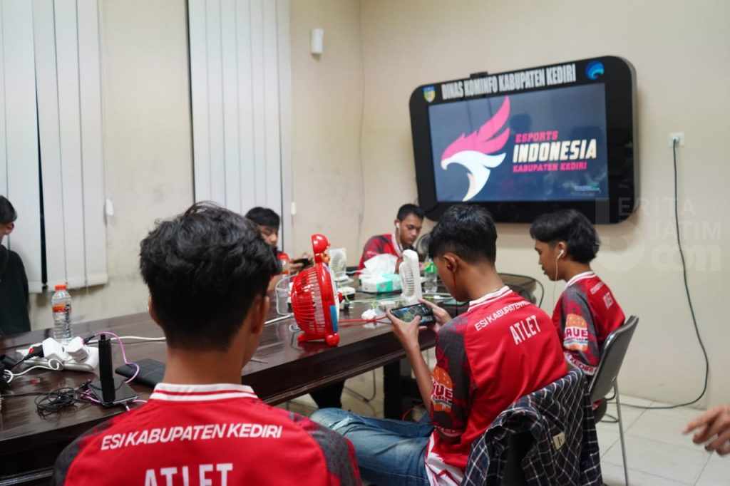 PUBG Kabupaten Kediri Lolos Eksebisi Porprov VII Jatim, Mas Dhito: Mentalnya Luar Biasa !