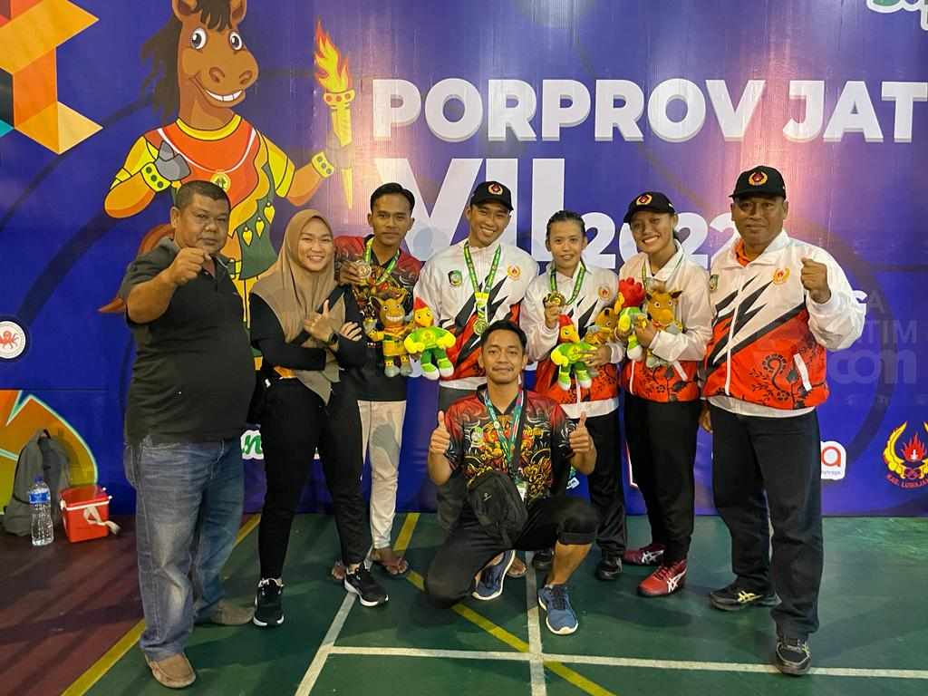 Medali Banyuwangi Mengalir dari Cabor Gulat