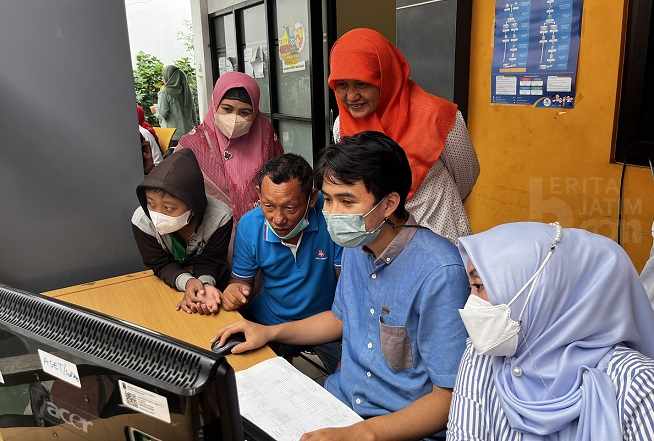 Kolaborasi dengan Dispendik, 179 SMP Swasta di Surabaya Ikuti PPDB Daring