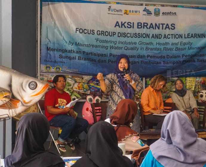 Puluhan Perempuan Dilibatkan Jaga Sungai Brantas dari Pencemaran