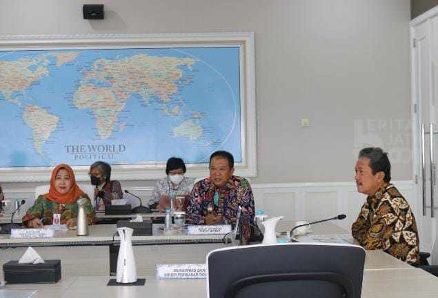 Bertemu Menteri KKP, Bupati Hendy Ungkap Jember Bakal Punya Pelabuhan dan Breakwater