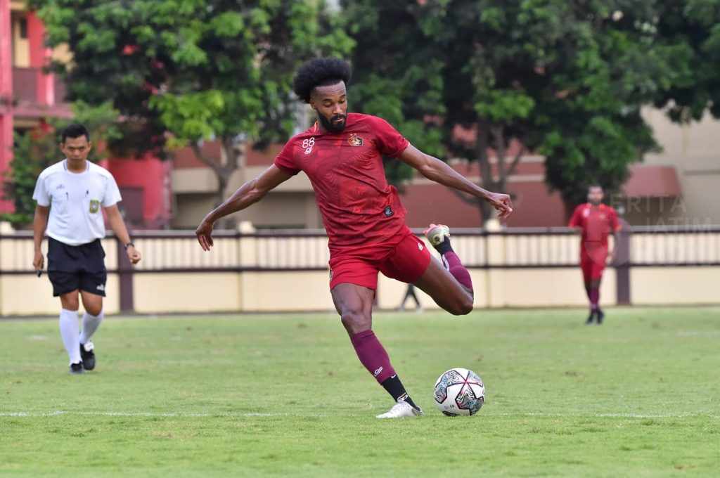 Pertandingan Uji Coba, Persik Kediri Tekuk Dewa United 3-1