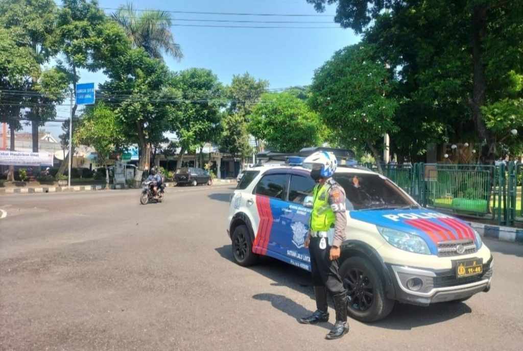 Hari Pertama Operasi Patuh di Kediri, Dominan Pengendara Motor Tanpa Helm
