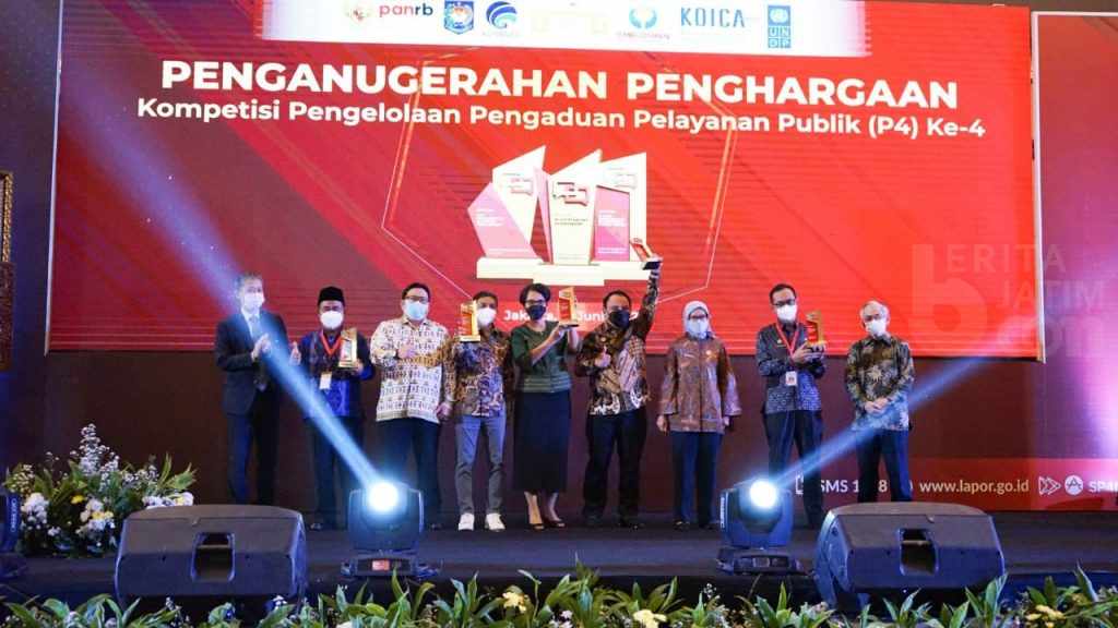 Komitmen Beri Pelayanan Terbaik, Kota Kediri Sabet Penghargaan P4 ke-4