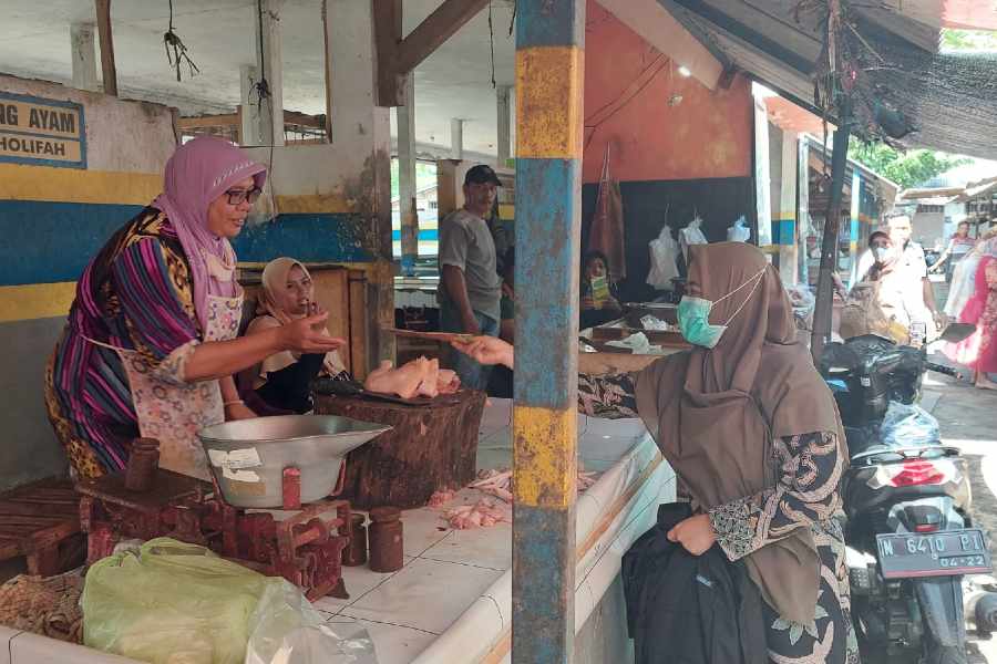 Disperta Probolinggo Sebut Daging dan Susu Ternak Terpapar PMK Aman Dikonsumsi