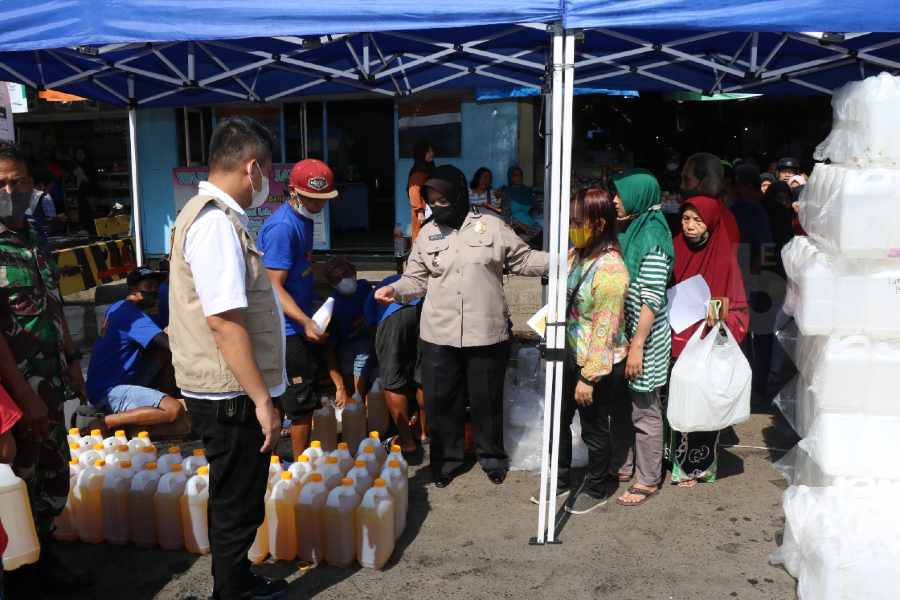 Satgas Pangan Polres Malang Kawal Operasi Pasar Cegah Penyimpangan
