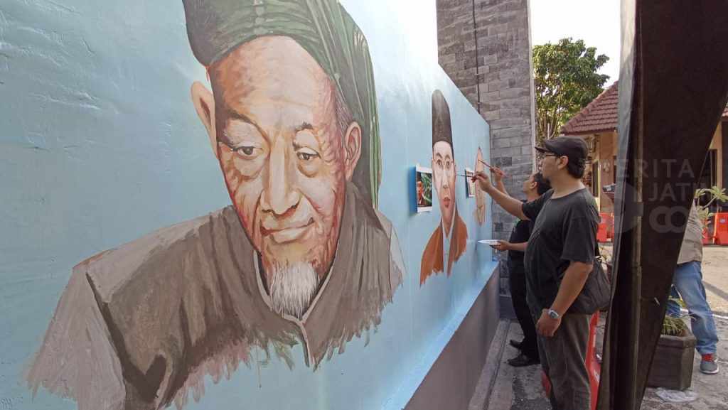 Napak Tilas Tokoh asal Jombang lewat Mural