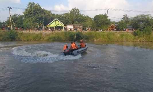 Bocah SMP di Jombang Hilang Ditelan Sungai Gunting