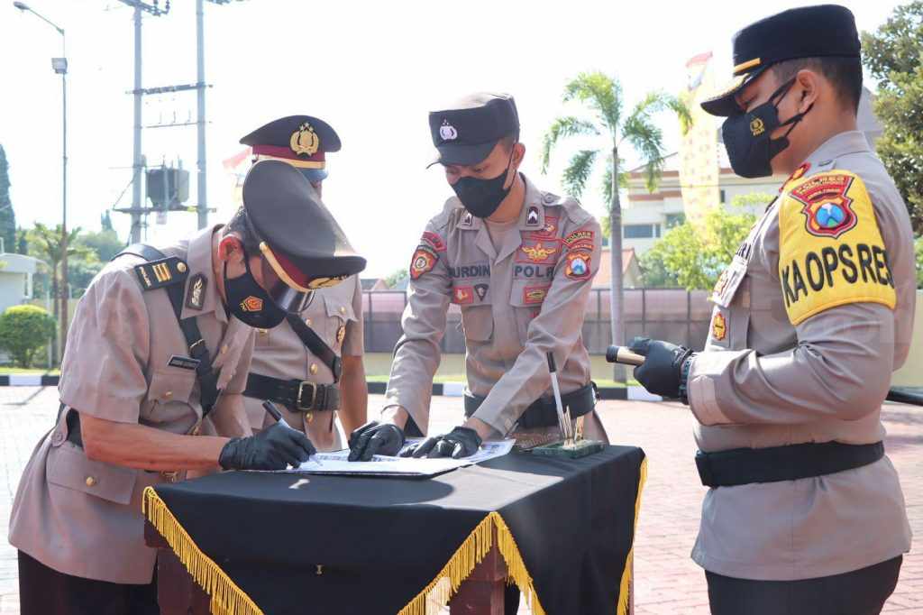 Penyegaran, Polres Probolinggo Mutasi 5 Pejabat Utama
