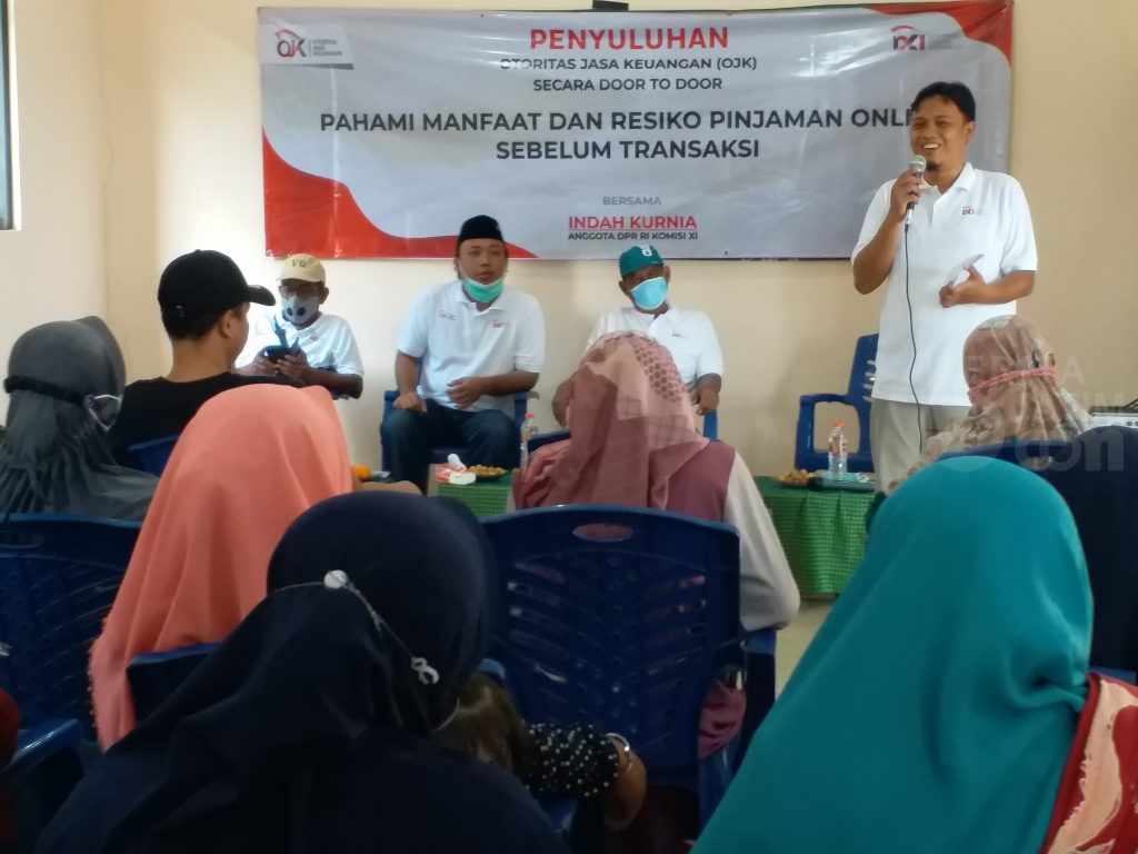Masih Banyak Korban, Indah Kurnia Terus Edukasi Warga Soal Bahaya Pinjol Ilegal