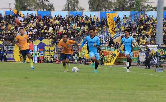 Meski Fasilitas Terus Dibenahi, Harga Tiket di Stadion Surajaya Lamongan Tak Naik