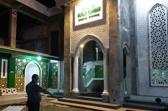 Warga Brondong Lamongan Kaget Motornya Hilang Usai Salat Isya di Masjid