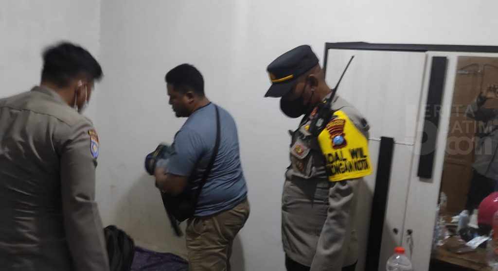Kuras Isi Rumah dan Bobol Tabungan Puluhan Juta di ATM, Pemuda di Lamongan Ini Dibekuk Polisi