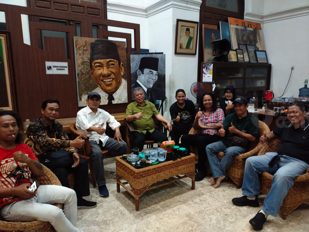 Ketua DPRD Jatim ke Kantor Dewan Kesenian Surabaya, Ada Apa?