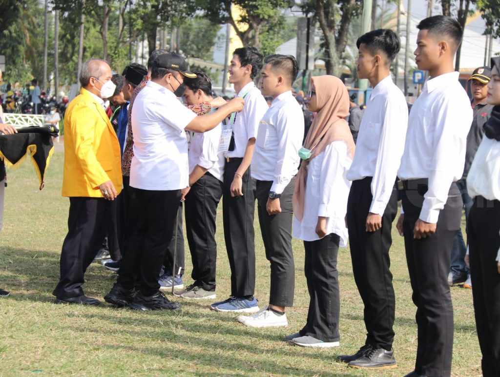 Ribuan Mahasiswa dari 13 Perguruan Tinggi Kolaborasi Mendata Warga Miskin Jember