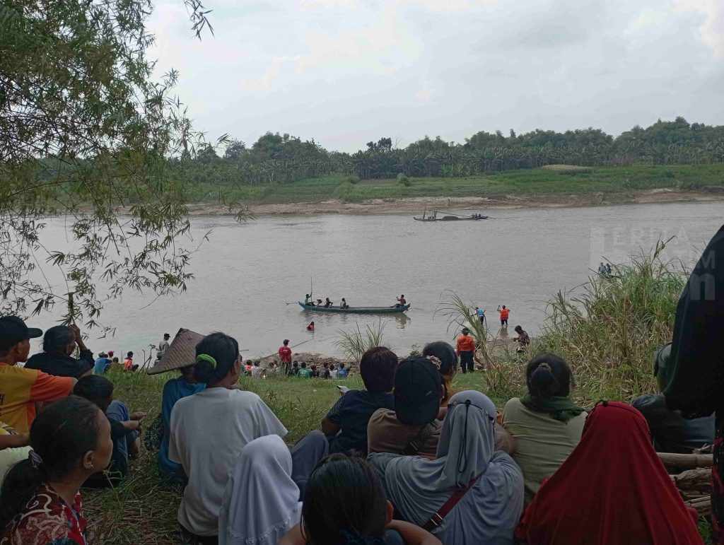 Bocah 13 Tahun di Bojonegoro Tenggelam di Bengawan Solo Saat Mandi