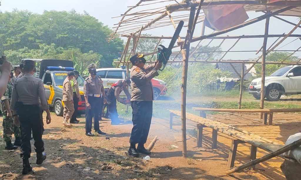 Arena Sabung Ayam di Ngoro Mojokerto Dibongkar Polisi