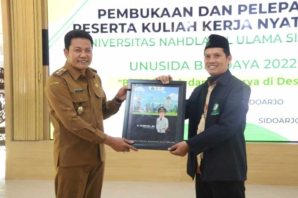 433 Mahasiswa Unusida Abdikan Diri Kepada Masyarakat Sidoarjo