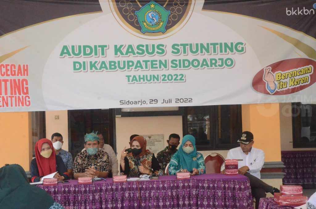 Dinas PPPA dan KB Sidoarjo Sosialisasi Audit Stunting di Balongdowo
