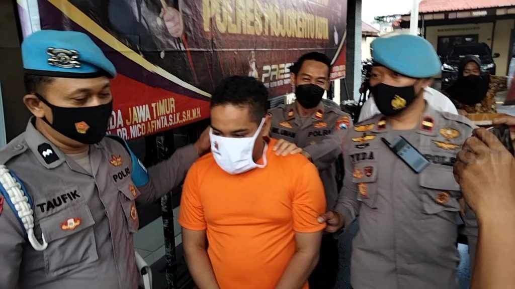Tawarkan Jasa Threesome, Pelaku Asal Jombang, Wanitanya Asal Kediri