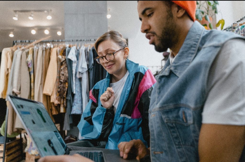 Kenapa Bisnis Online Shop Sepi Pembeli? Mungkin Ini Alasannya