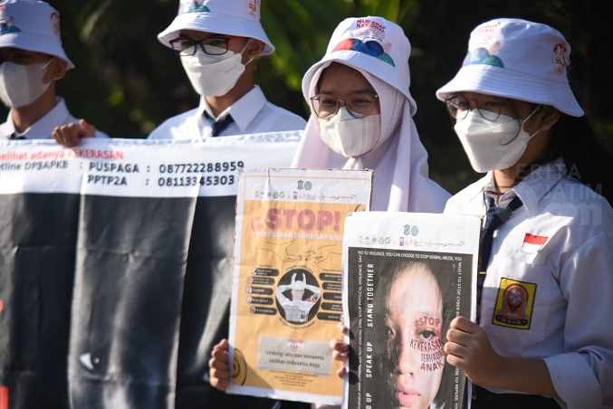 Turun Ke Jalan, Pelajar di Surabaya Kampanyekan Stop Kekerasan pada Anak