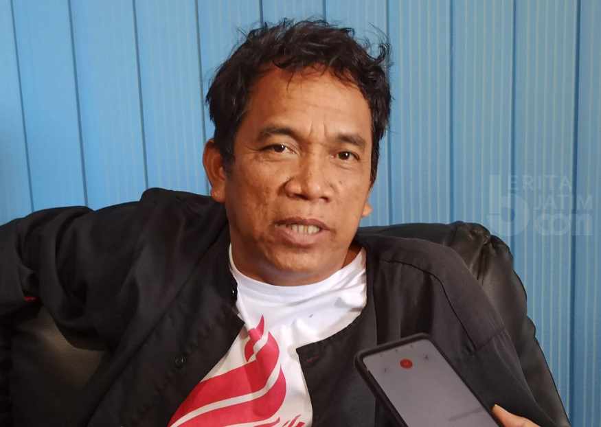 Rumput Lapangan Stadion Batoro Katong Ponorogo Bakal Diganti Baru