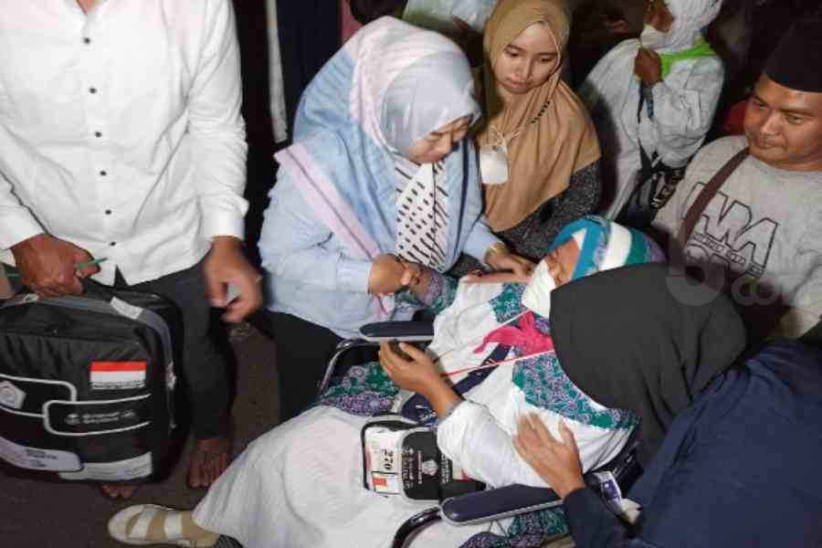 Satu Haji Asal Ponorogo Tertahan di Tanah Suci