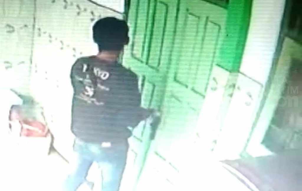 Pencuri di SMP 5 Jombang Bawa Kabur Uang Santunan Anak Yatim Rp4,6 Juta
