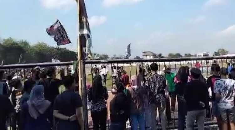 Buntut Kericuhan Suporter, Pertandingan 4 Besar Liga Santri di Jombang Digelar Tanpa Penonton