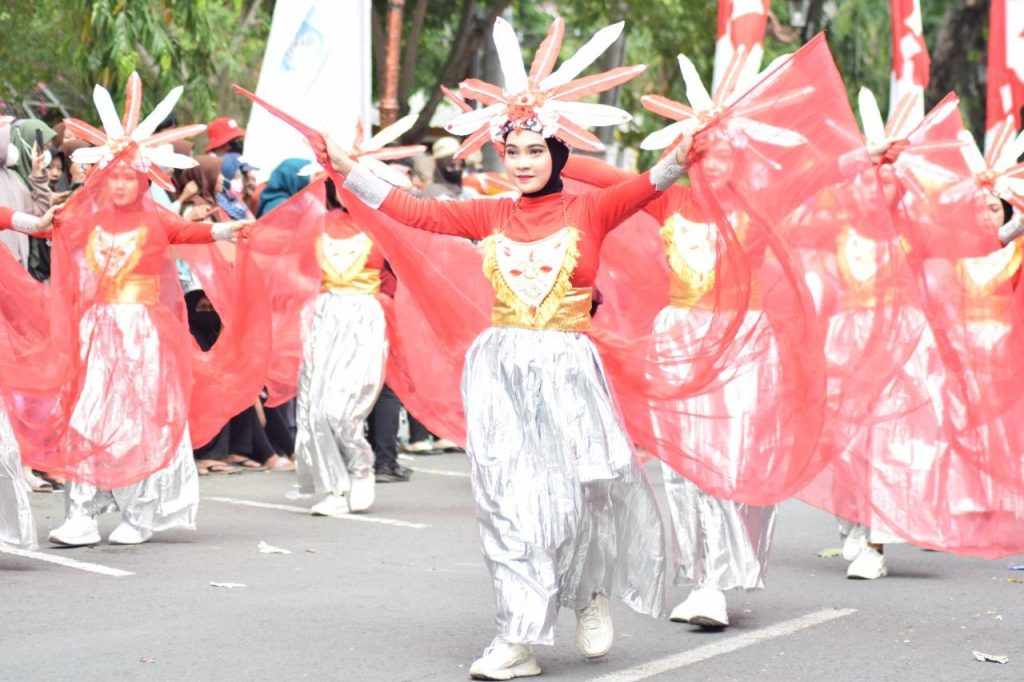 Bertema Akulturasi Islam-China, MEG Karnaval 2022 Lamongan Berlangsung Meriah
