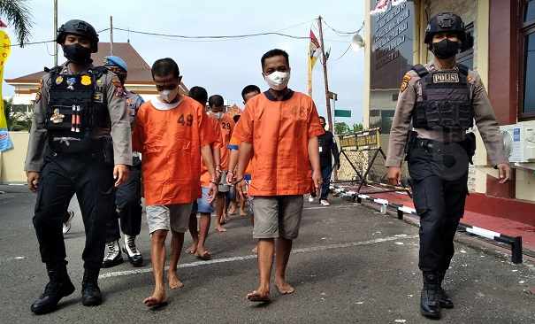 Polres Probolinggo Cokok 15 Pengedar Narkoba, 1 Diantaranya Perempuan