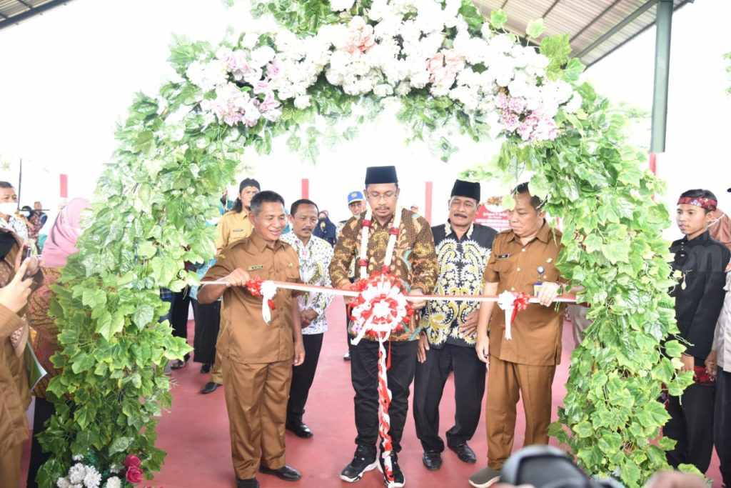 Gus Muhdlor Minta Kades Jalin Komunikasi dengan Pemerintah Daerah