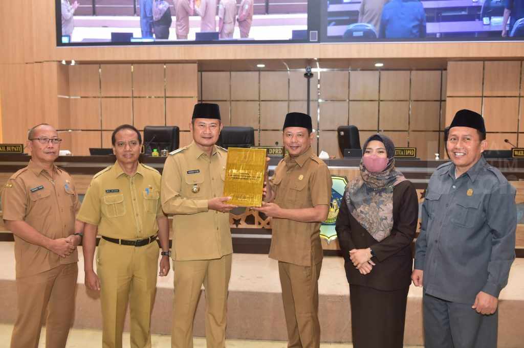 Strategi Pembangunan Diapresiasi, Rancangan Perubahan KUA-PPAS 2022 Lamongan Disetujui