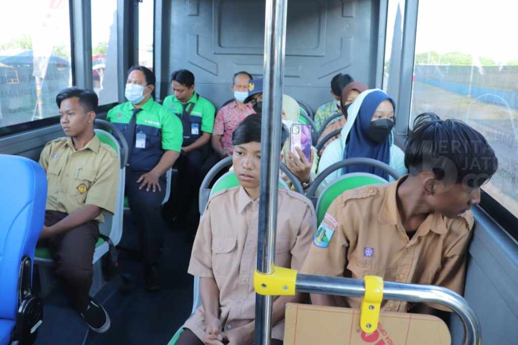 Setelah Digratiskan, Begini Kondisi Penumpang Bus Trans Jatim