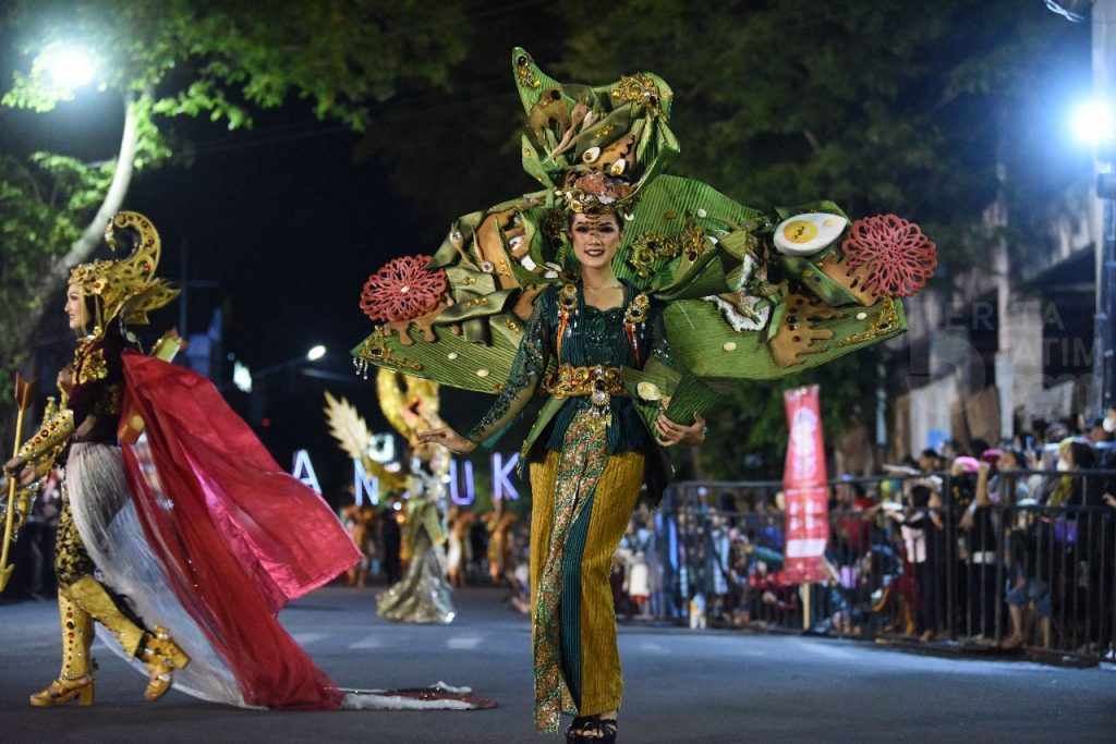 Kediri Nite Carnival Kembali Digelar, Sedot Antusiasme Ribuan Masyarakat