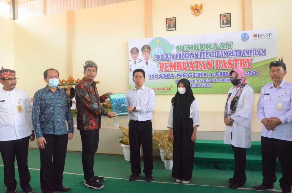 Bupati Sidoarjo Berharap Pelatihan Pastry Disnaker Mampu Tekan Angka DPT