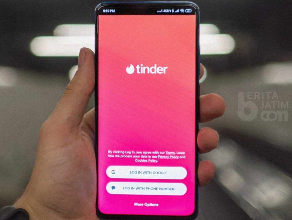 CEO Tinder, Renate Nyborg Resmi Tinggalkan Aplikasi Kencan