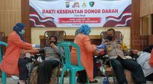 Polwan Pamekasan Gandeng UDD PMI Gelar Donor Darah