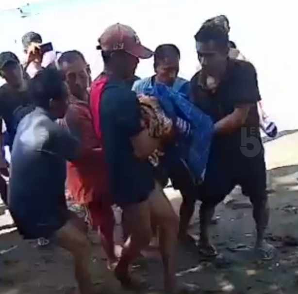 2 Nelayan Pulau Bawean Gresik Terseret Ombak, Meninggal di Laut