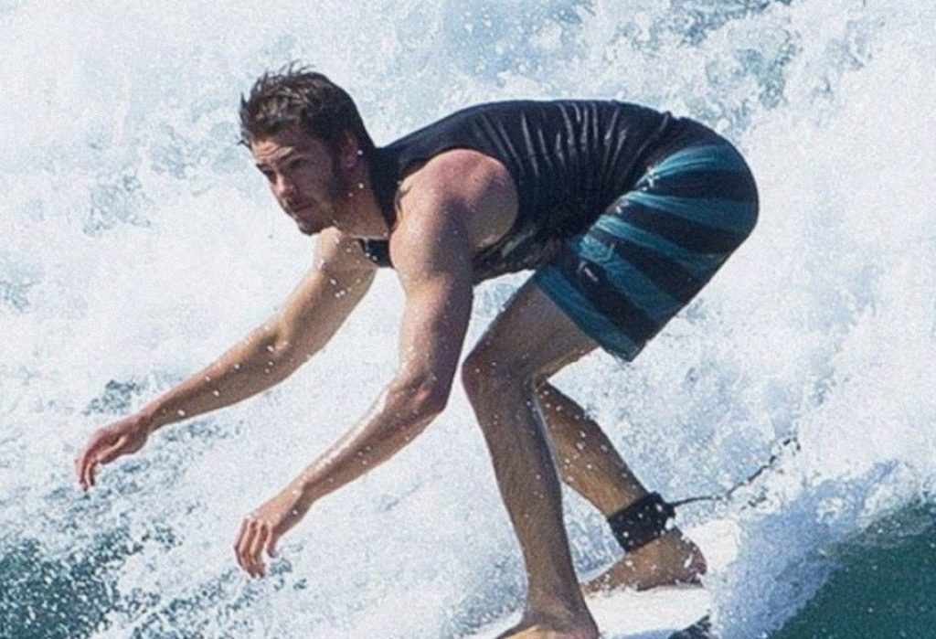 Berulang Tahun, Andrew Garfield Pilih Rayakan di Bali