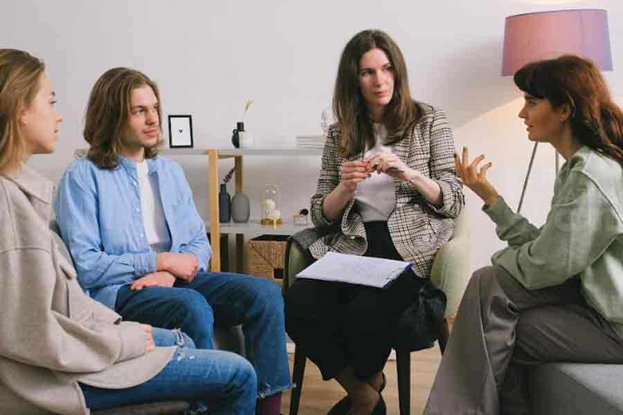 Savior Complex, Rasa Ingin Membantu Padahal Mereka Tidak Membutuhkannya