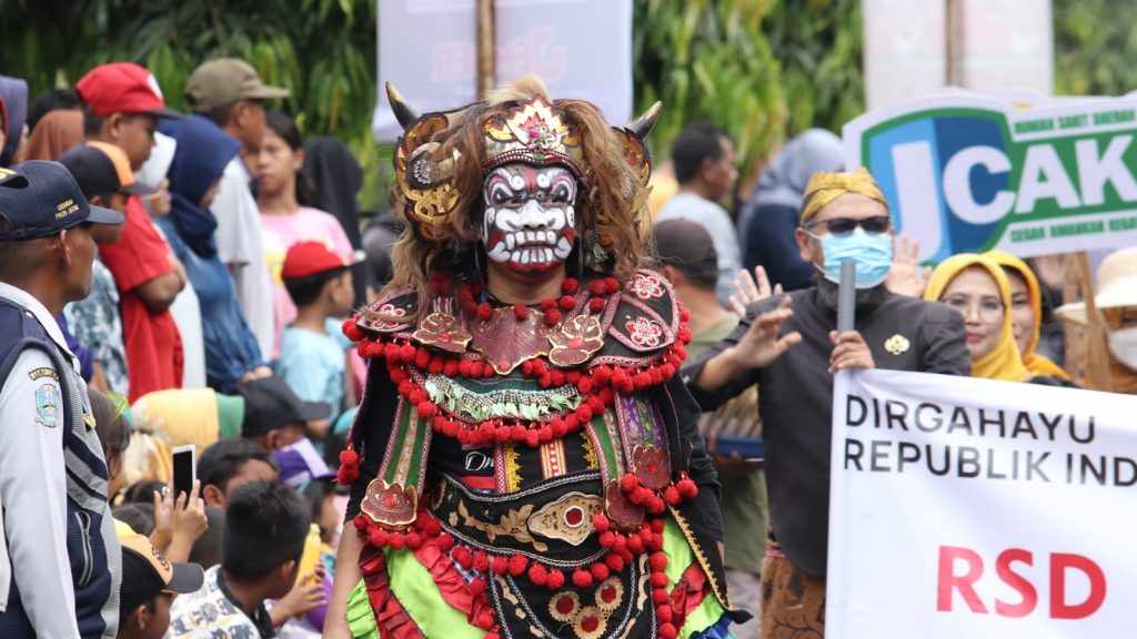 City Branding Jember: Dari Jember Nusantara ke Miniature of Indonesia