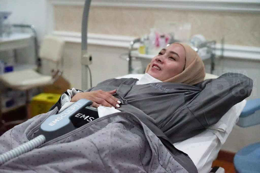 Stimulasi Otot Panggul dan Panggul, Coba Treatment dengan Emsela Feminine Chair Laser ala MS Glow
