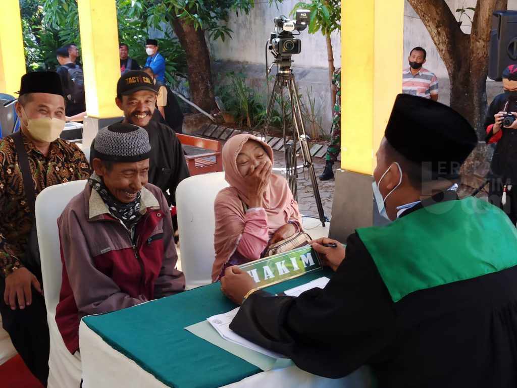 Ingin Diakui Negara, 39 Pasangan di Ponorogo Lakukan Itsbat Nikah