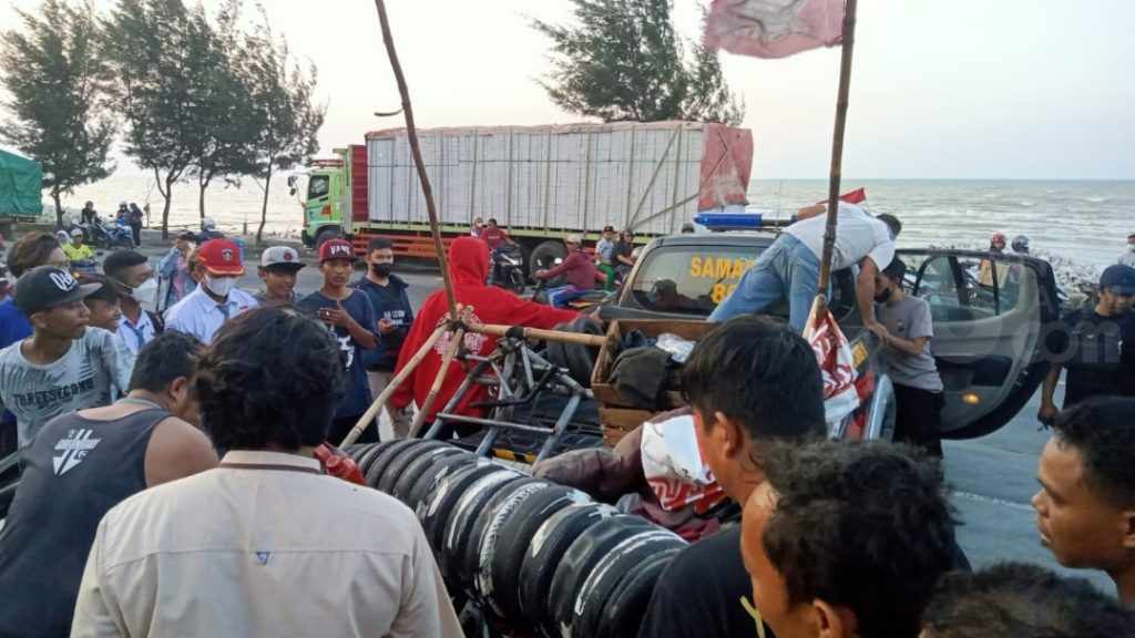Geger, Anak Punk Babak Belur Dihajar Anak Vespa Ekstrem di Tuban