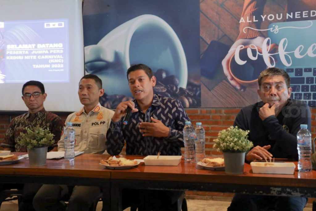 Wali Kota Kediri Ajak Masyarakat Meriahkan Kediri Nite Carnival