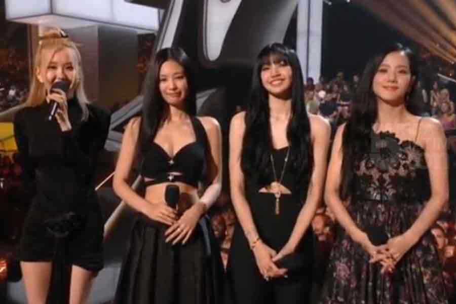 Tampil Memukau di MTV Awards, Black Pink Sabet Penghargaan Best Metaverse Performance