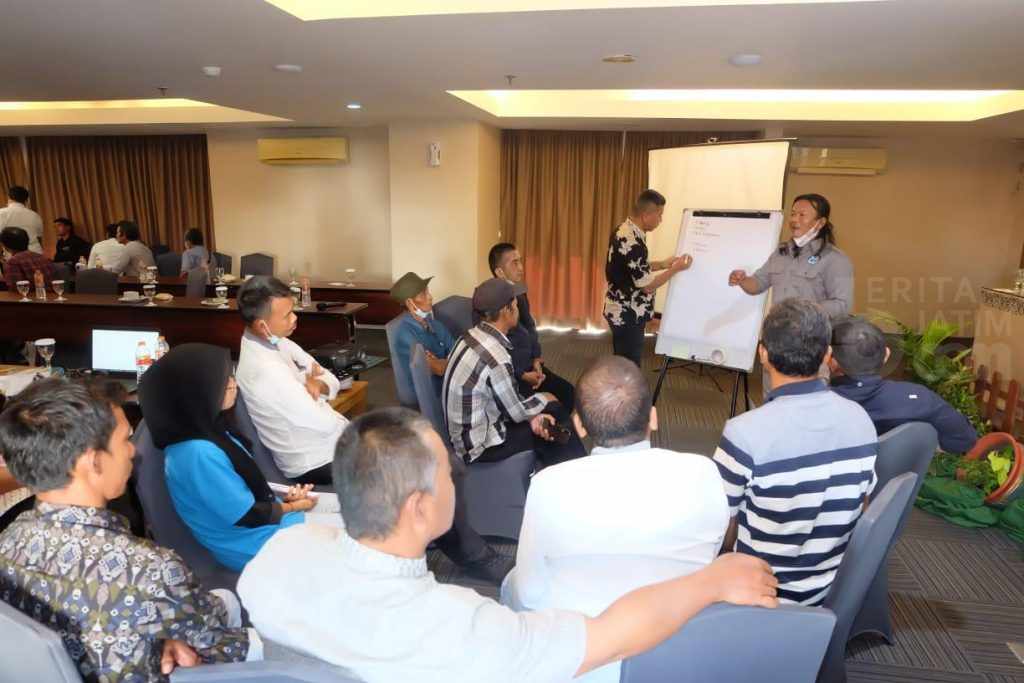 Nelayan Lamongan Akui Harga BBM Bikin Kalang Kabut