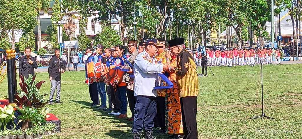 Donor Darah Lebih 150 Kali, 8 Warga Jember Diganjar Penghargaan